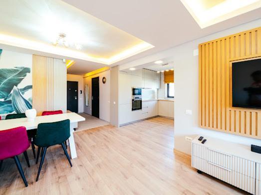 Rainforest Apartament Ghimbav Екстер'єр фото